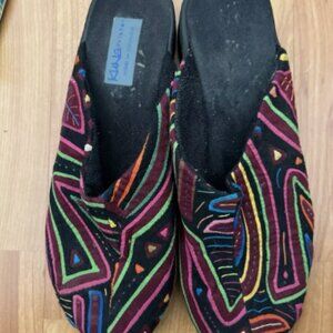 Kuna Mola Art Vegan Flat Slip Ons